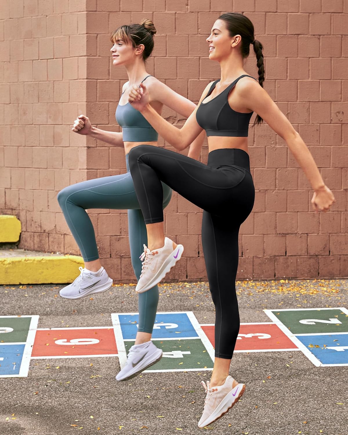 High-Waisted Yoga Leggings with Pockets™